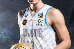 克里夫兰骑士训练开放日，赛后手感冰凉引欢呼，CBA常规赛在即，资深球员宣示担当的简单介绍-乐鱼中国