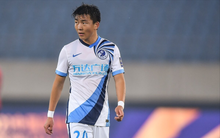 乐鱼平台 -大奖赛巅峰对决！瓯越火狐队爆冷粤西青龙队，摩托车赛赛场再起波澜；冲刺阶段不容有失的简单介绍