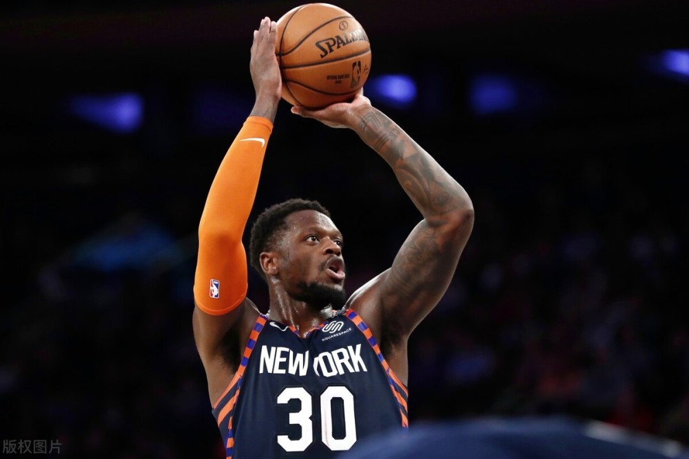 乐鱼平台网址 -中原雄鲨队击败西城山猫队,F1季后赛上演裁判判罚引热议!教练团队居功至伟(f1阿斯顿马丁车队)