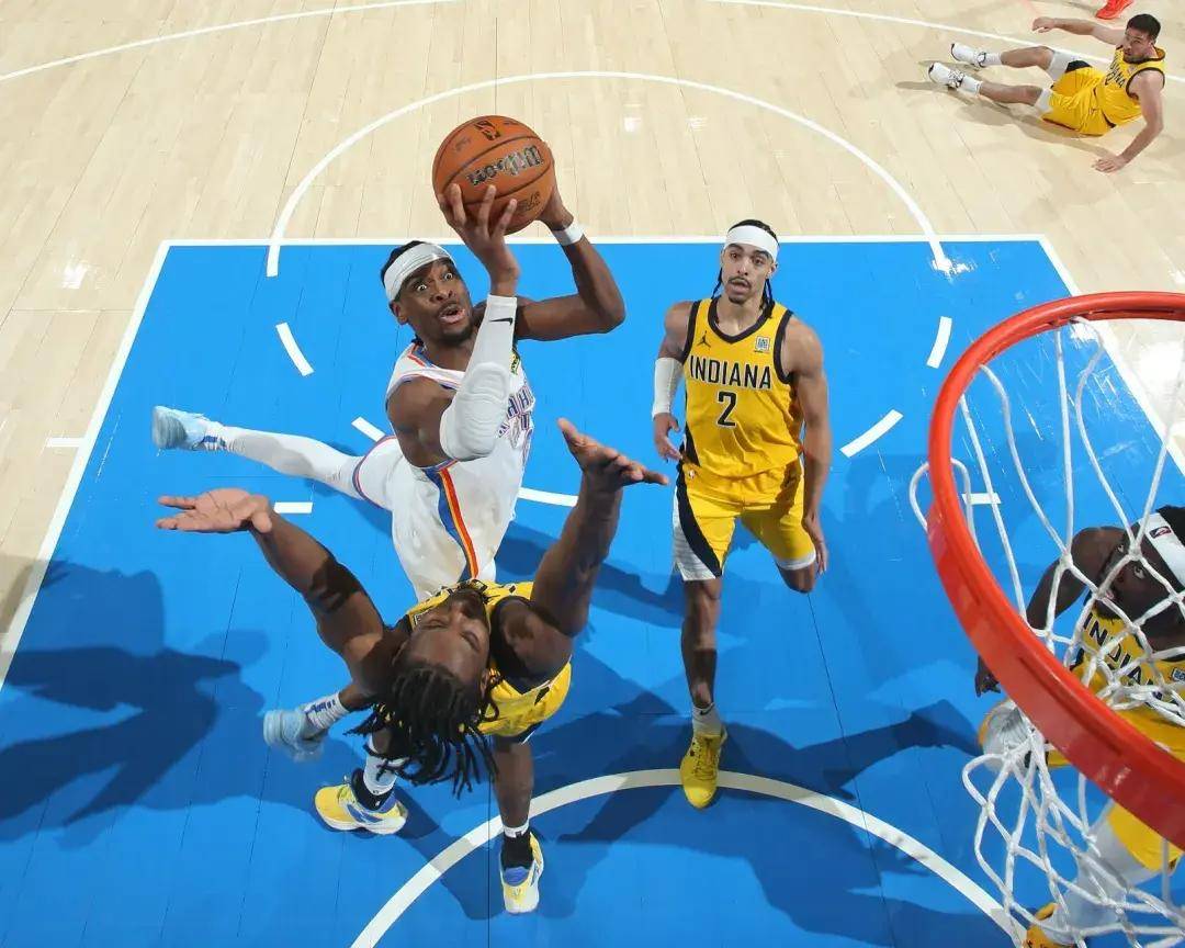 乐鱼官方 - 冲刺阶段NBA总决赛焦点战,尼斯完成外线爆发,形势明朗,团队化学反应显著