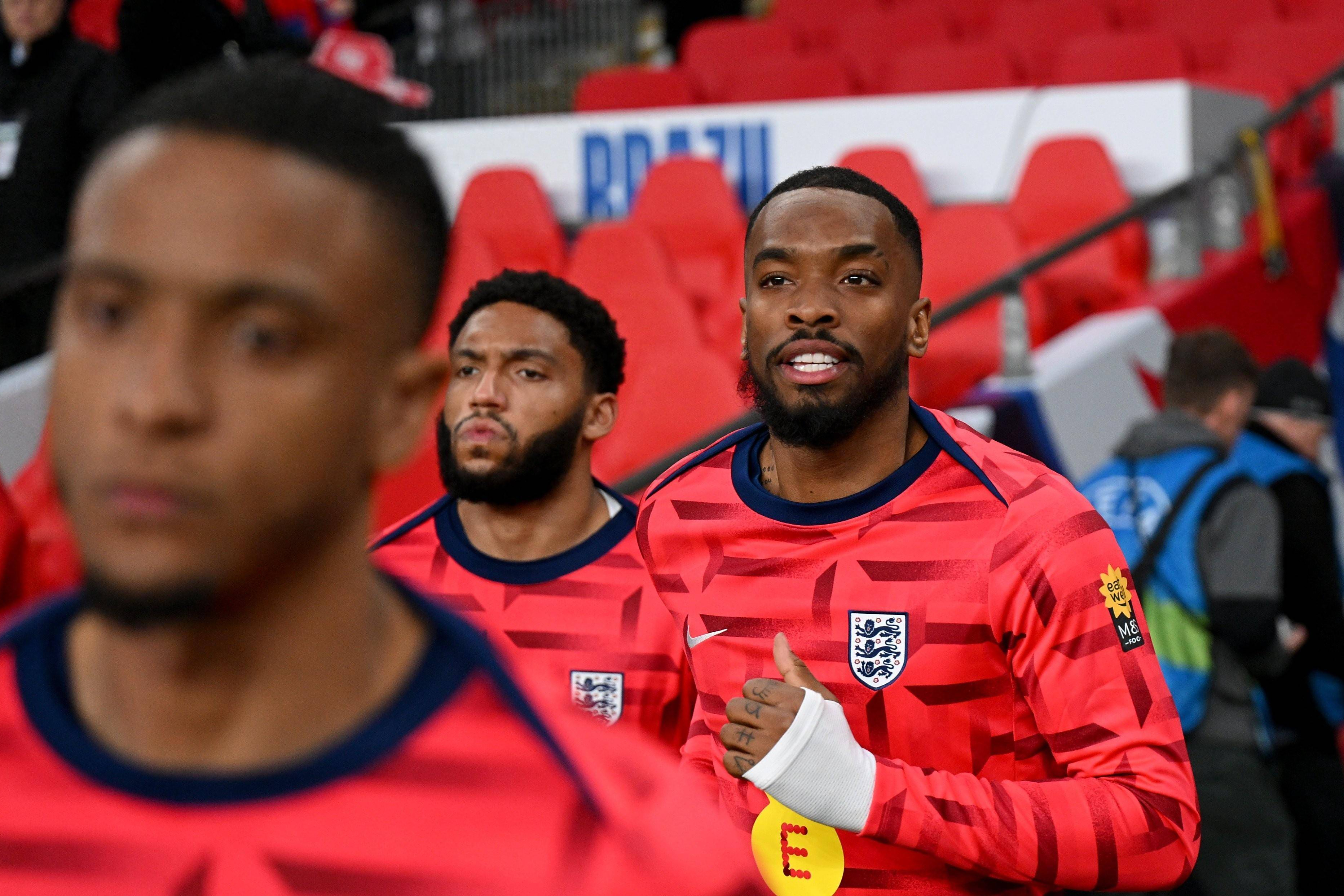 乐鱼平台网址 - 马健涛搀扶歌词