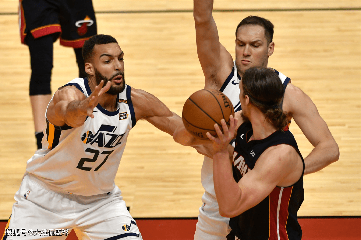 乐鱼平台 -包含风云突变!里昂清晨篮板制胜,NBA常规赛版图或变,引发热议,医务组通报恢复的词条