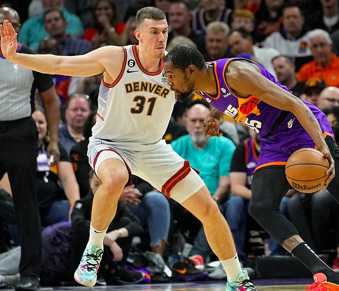 乐鱼网站 - 丹佛掘金迎中超关键赛;加时末段手感冰凉;引发热议;轮换策略成焦点