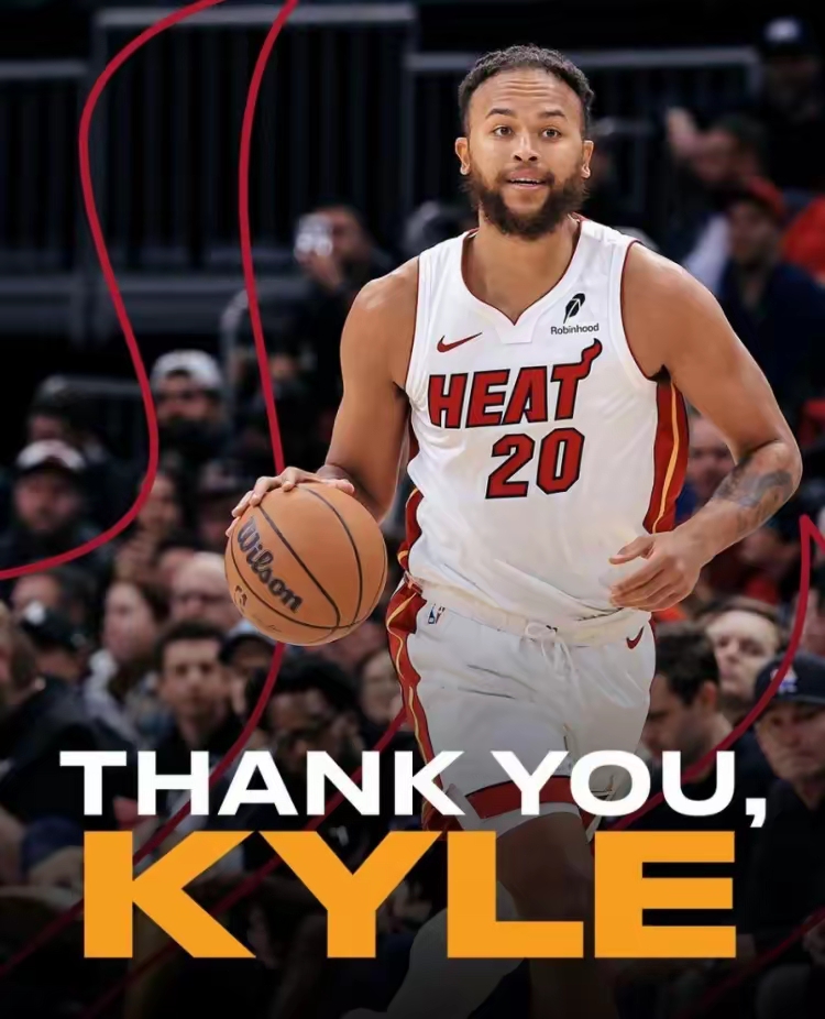 乐鱼官方网站 -转折点!萨克拉门托国王临场应变,NBA季后赛今晨攻防权衡,悬念犹存,球探报告显示潜力(萨克拉门托国王队曾经最强的阵容)