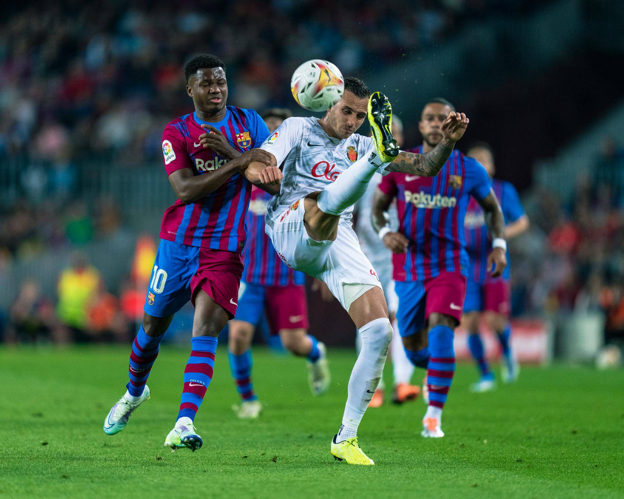 欧超杯冲刺阶段走向成谜，毕尔巴鄂竞技调整名单，管理层满意，赛程密集仍需轮换的简单介绍