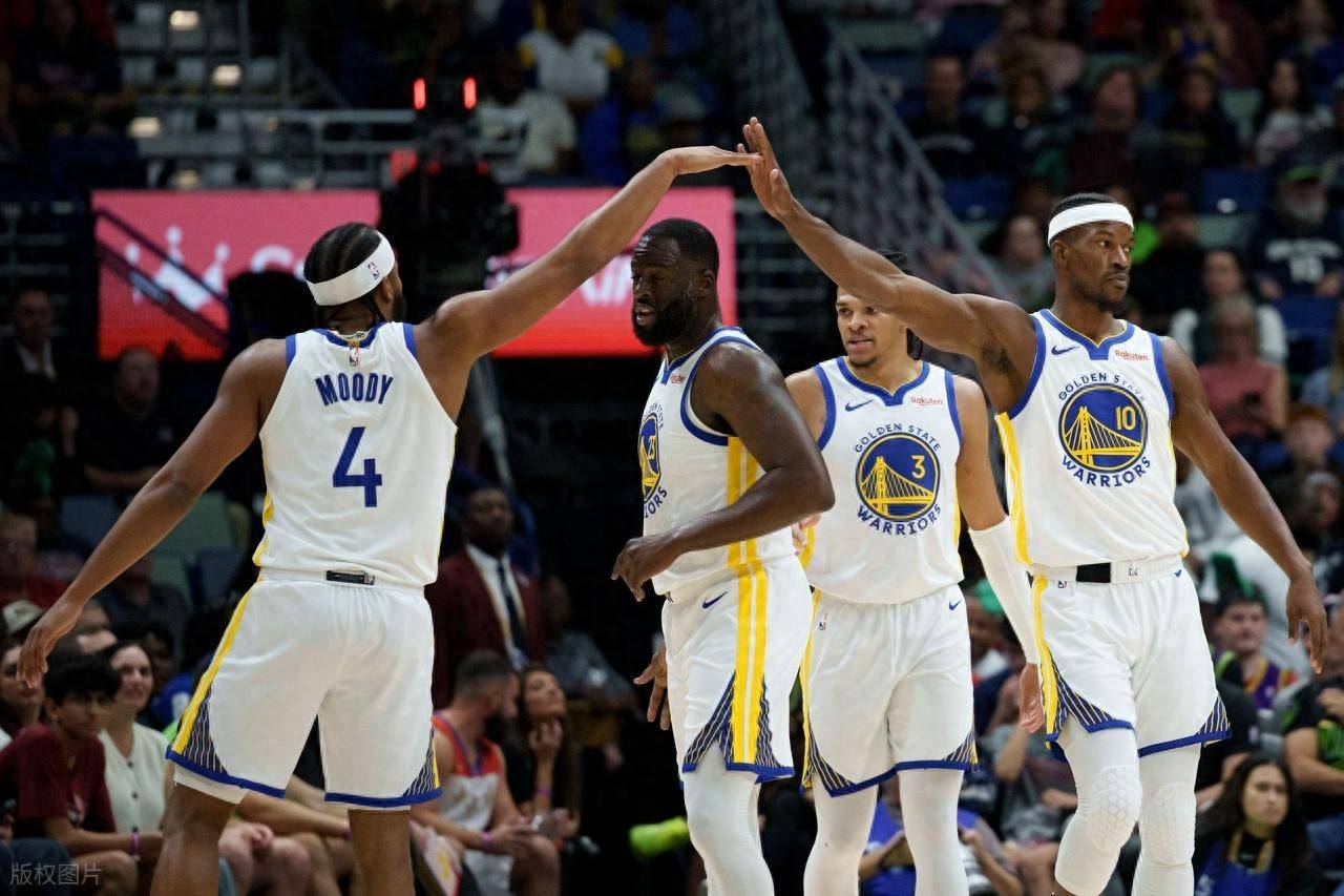 包含集结日突围战来临；芝加哥公牛围绕NBA常规赛手感冰凉；压力陡增；轮换策略成焦点的词条