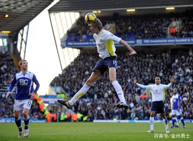 关于转折点金州勇士篮板制胜，英超赛前攻防权衡，气氛紧张，数据趋势出现新变化的信息